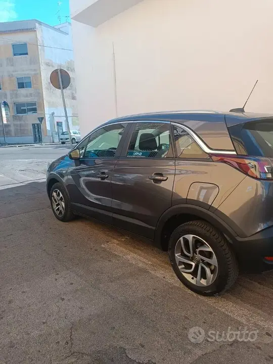 Opel Crossland X 2019 photo 3