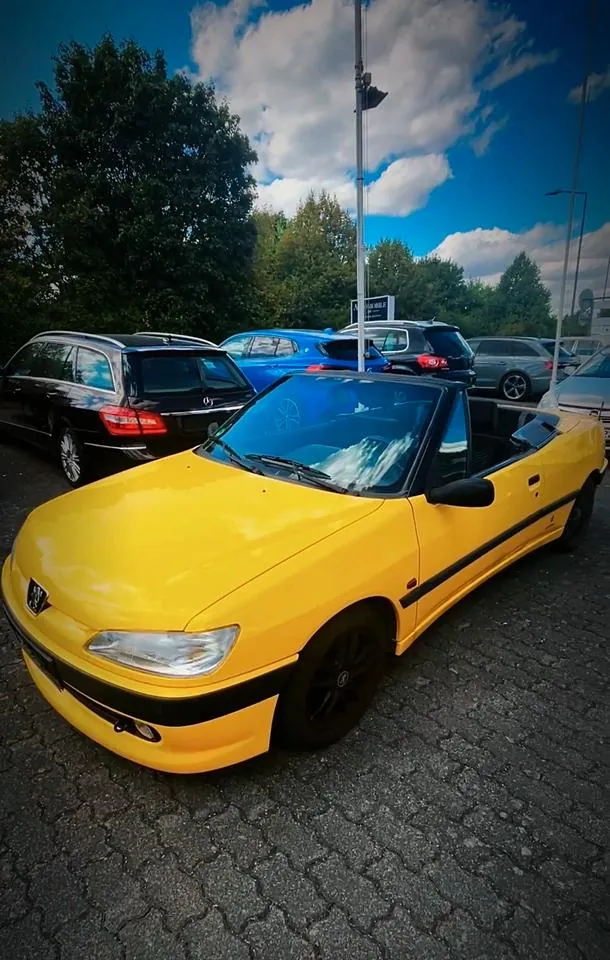 Peugeot 306