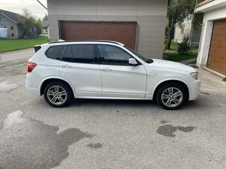 BMW X3 2013 photo 3