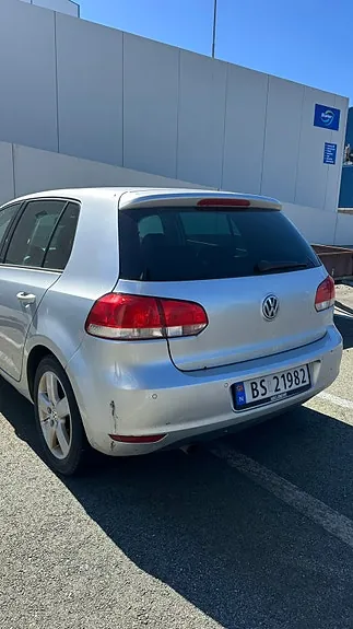 Volkswagen Golf 2010 photo 5