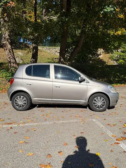 Toyota Yaris 2004 photo 3