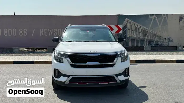 Kia Seltos 2023 photo 2