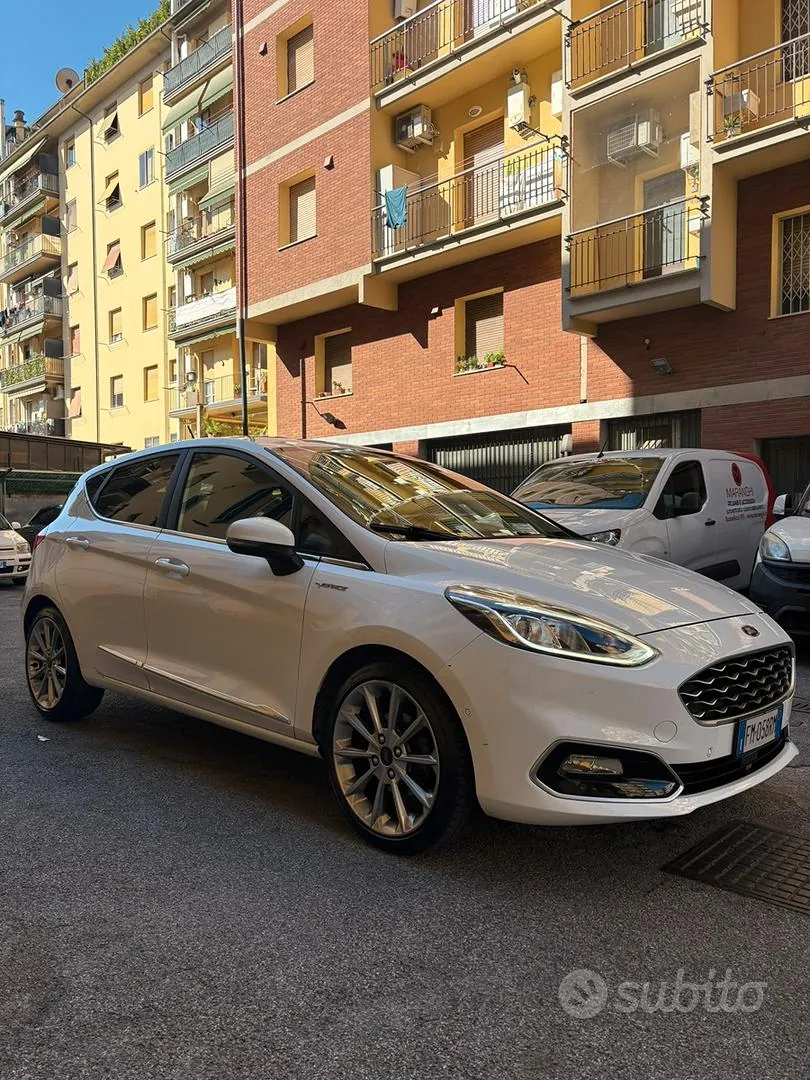 Ford Fiesta 2017 photo 2