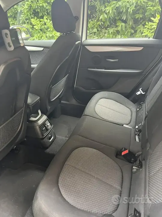 BMW 3 Series 2017 photo 5