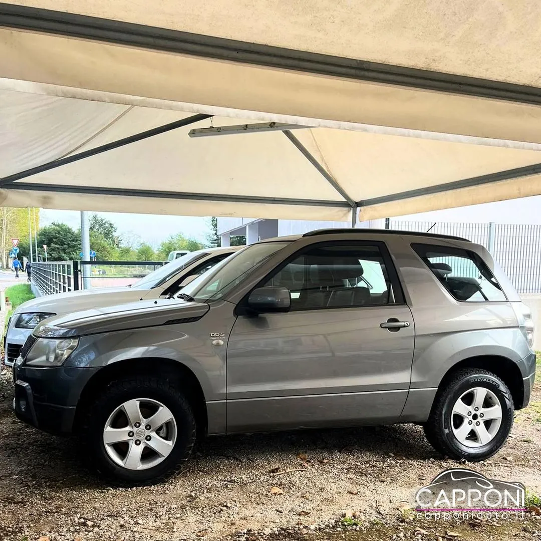 Suzuki Grand Vitara 2007 photo 2