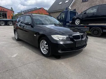 BMW 318I 2007 photo 3
