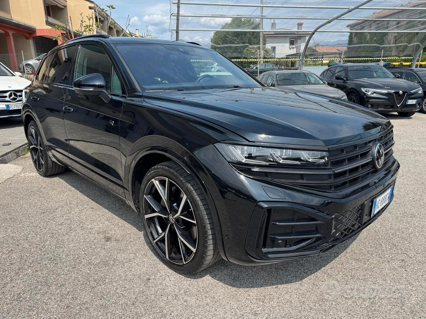 Volkswagen Touareg 2025 photo 3