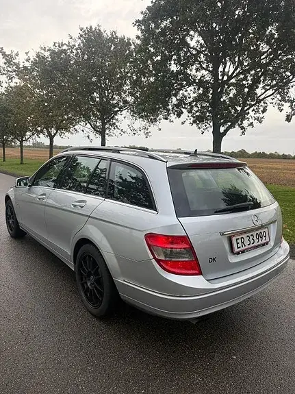 Mercedes-Benz C180 2009 photo 4