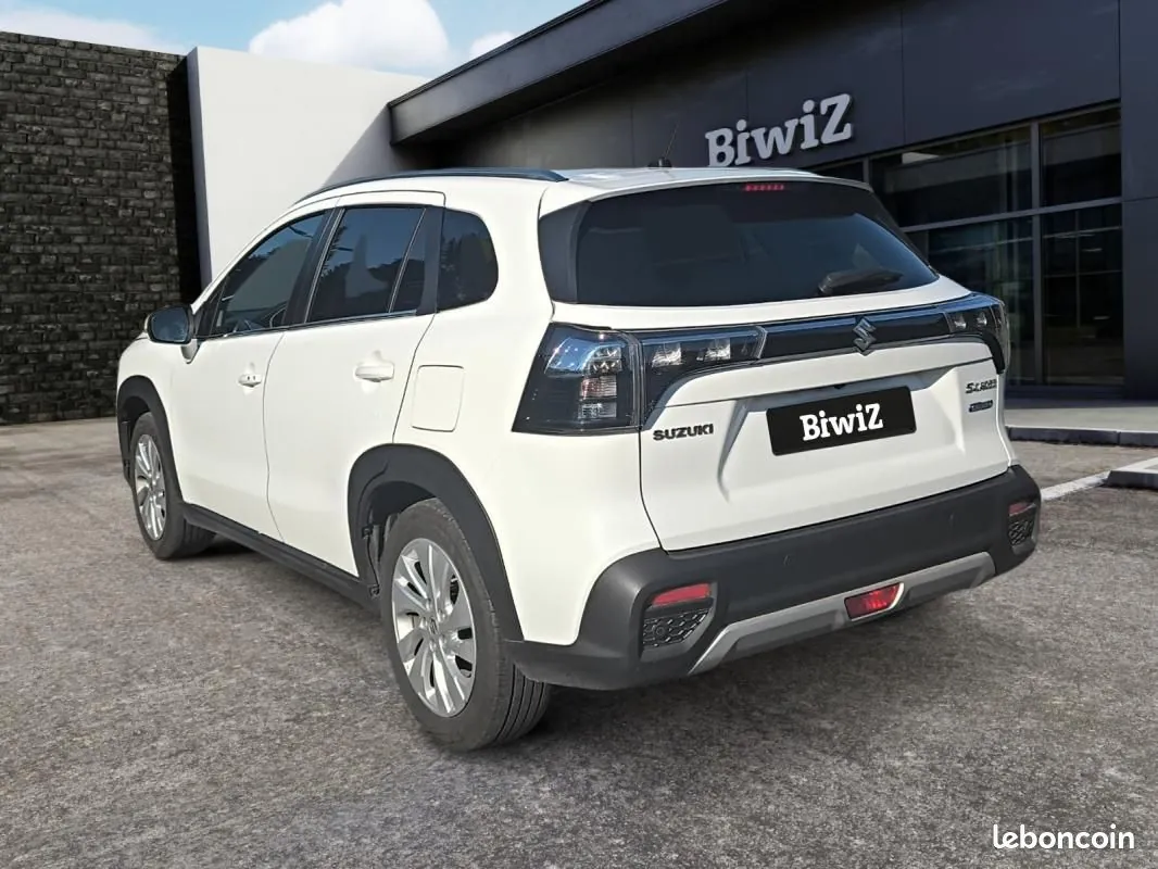 Suzuki S-Cross 2023 photo 3