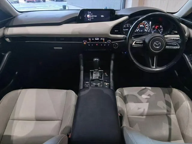 Mazda Mazda3 Sedan 2019 photo 3