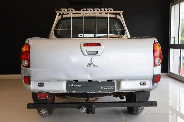 Mitsubishi L200 2007 photo 4