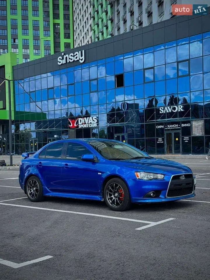 Mitsubishi Lancer