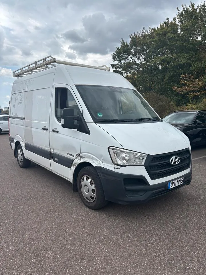 Hyundai H350