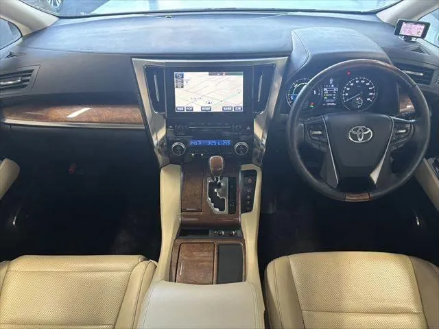 Toyota Alphard 2015 photo 3