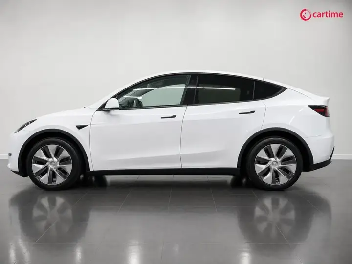 Tesla Model Y 2023 photo 5