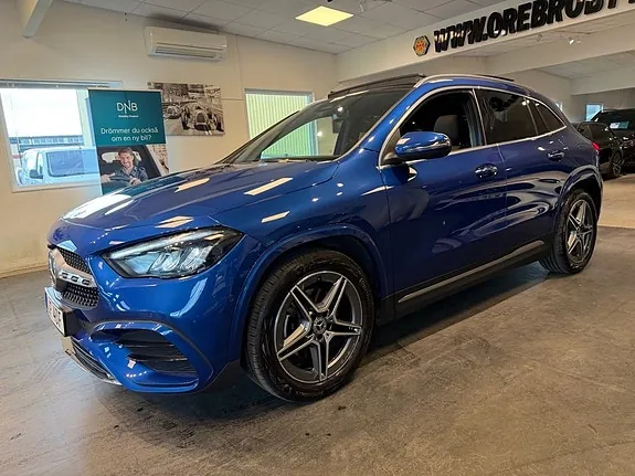 Mercedes-Benz Gla200 2024 photo 2