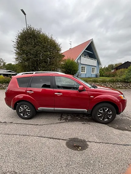 Mitsubishi Outlander 2008 photo 2