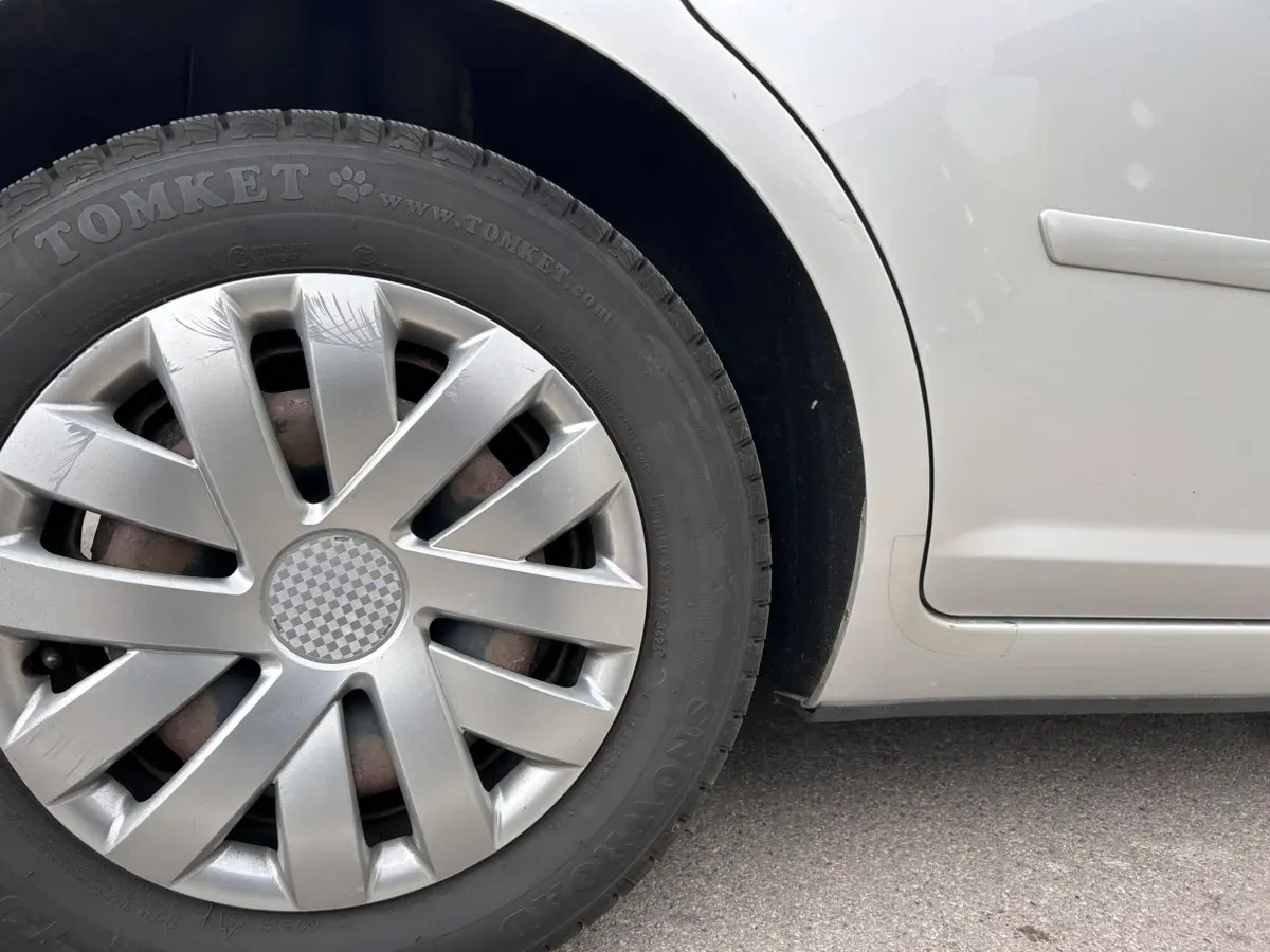 Ford C-Max 2009 photo 3