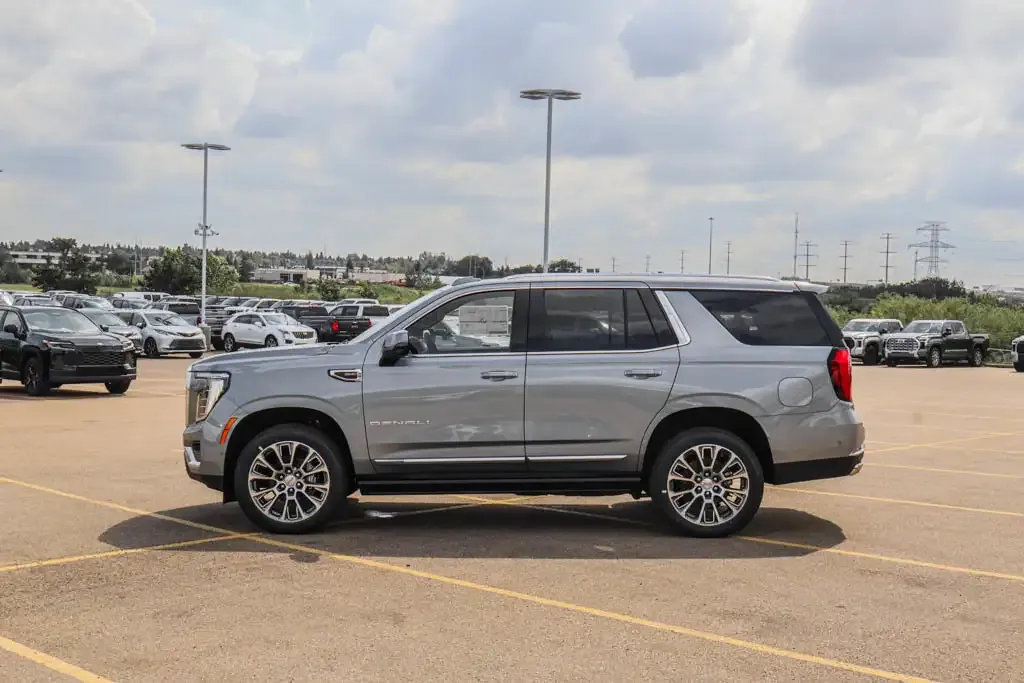 GMC Yukon 2026 photo 5