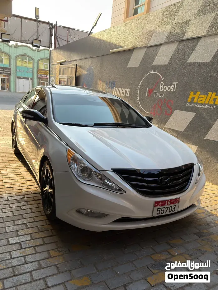 Hyundai Sonata 2012 photo 2