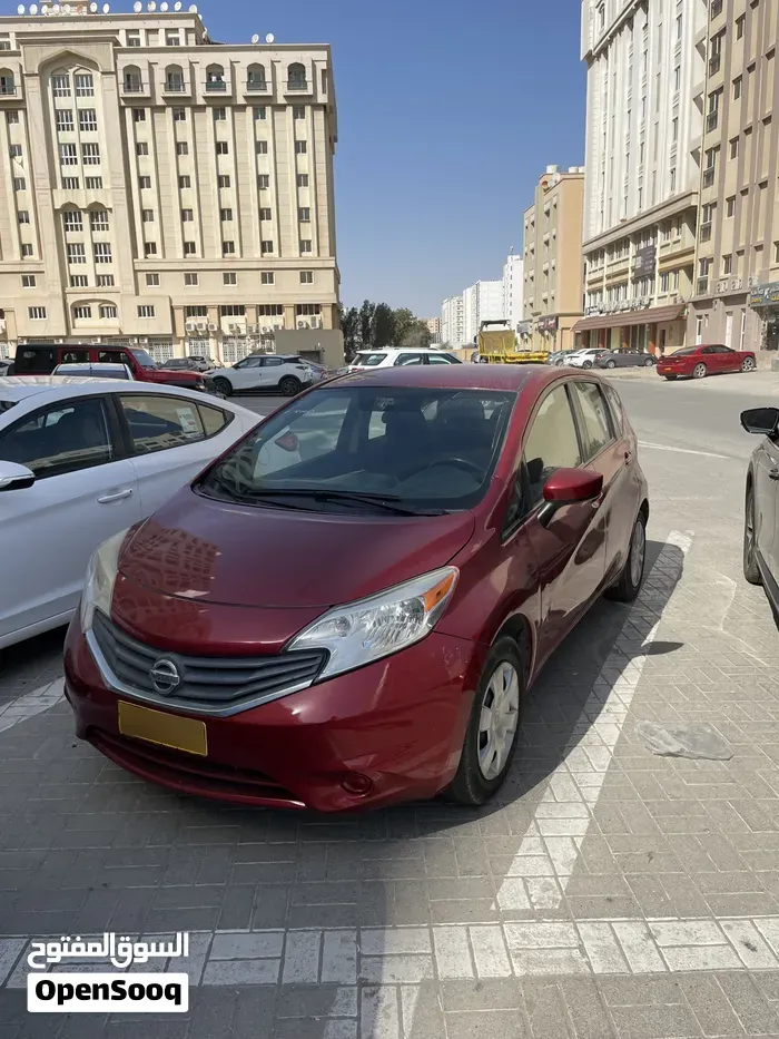 Nissan Versa 2015 photo 2