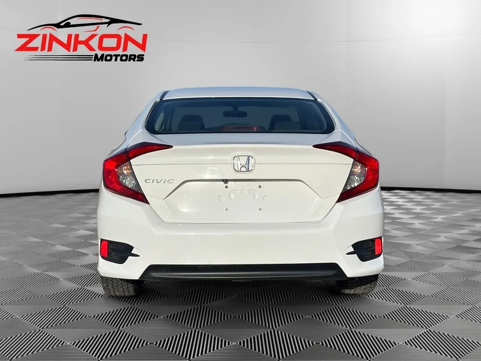 Honda Civic 2018 photo 4