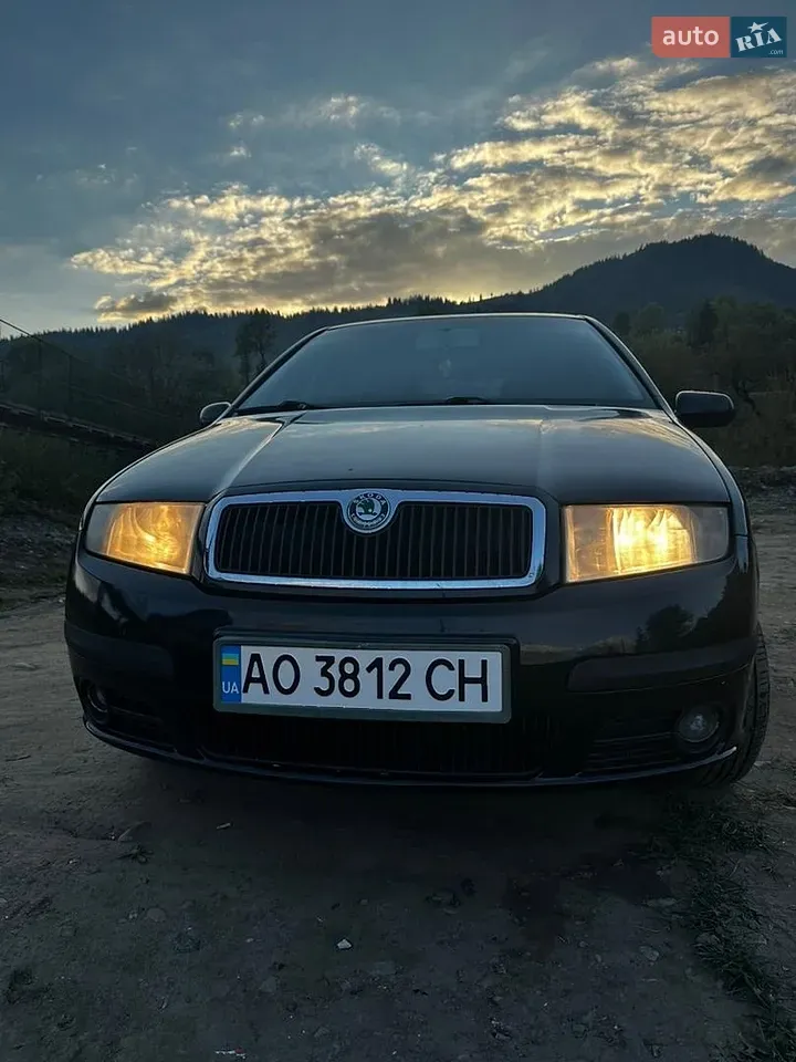 Skoda Fabia 2005 photo 4