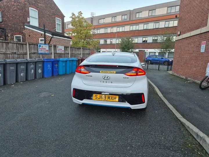 Hyundai Ioniq 2019 photo 2