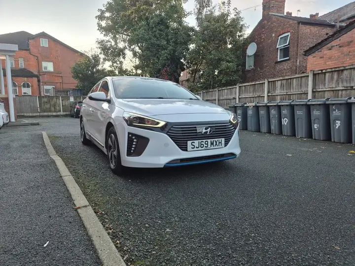Hyundai Ioniq