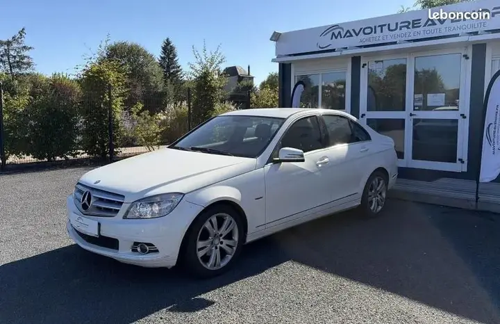 Mercedes-Benz C-Class 2009 photo 3