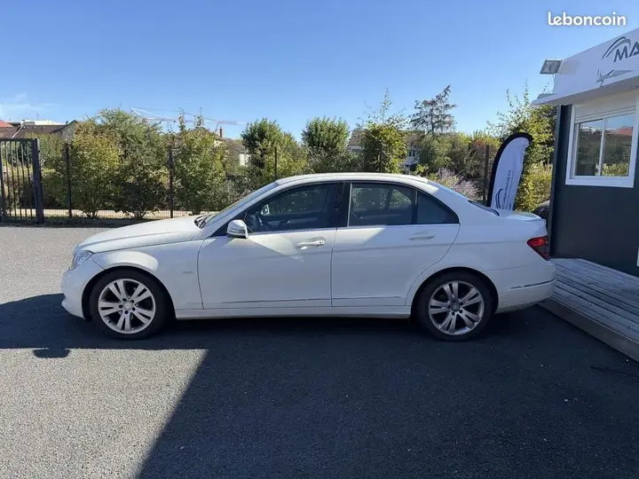 Mercedes-Benz C-Class 2009 photo 4