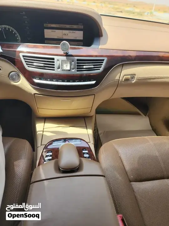 Mercedes-Benz S-Class 2009 photo 3