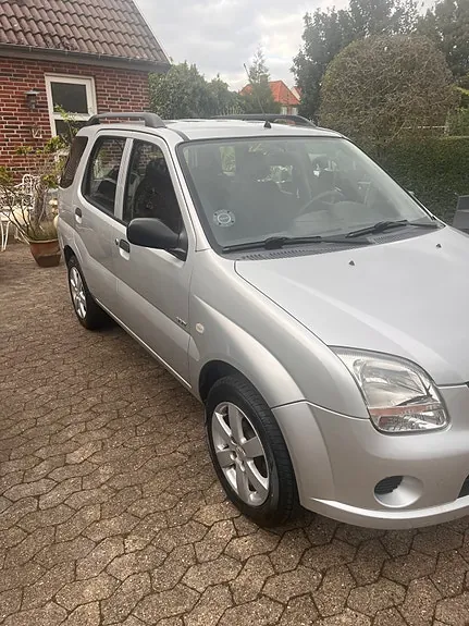 Suzuki Ignis 2007 photo 3