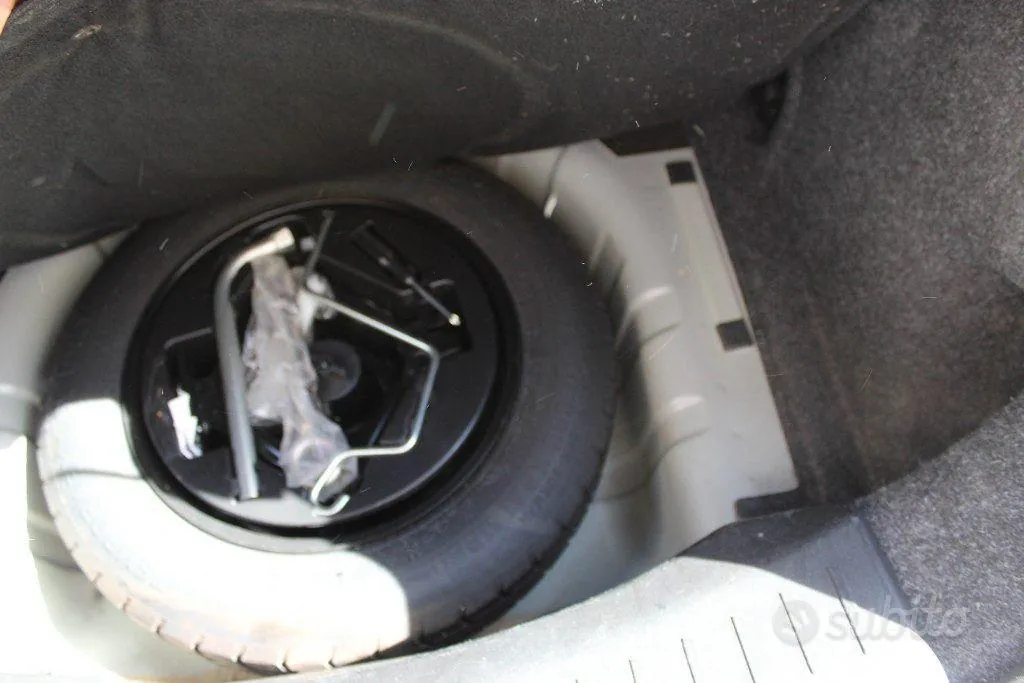 Lancia Ypsilon 2023 photo 5