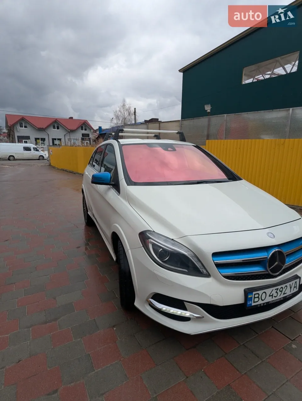 Mercedes-Benz B-Class 2015 photo 3