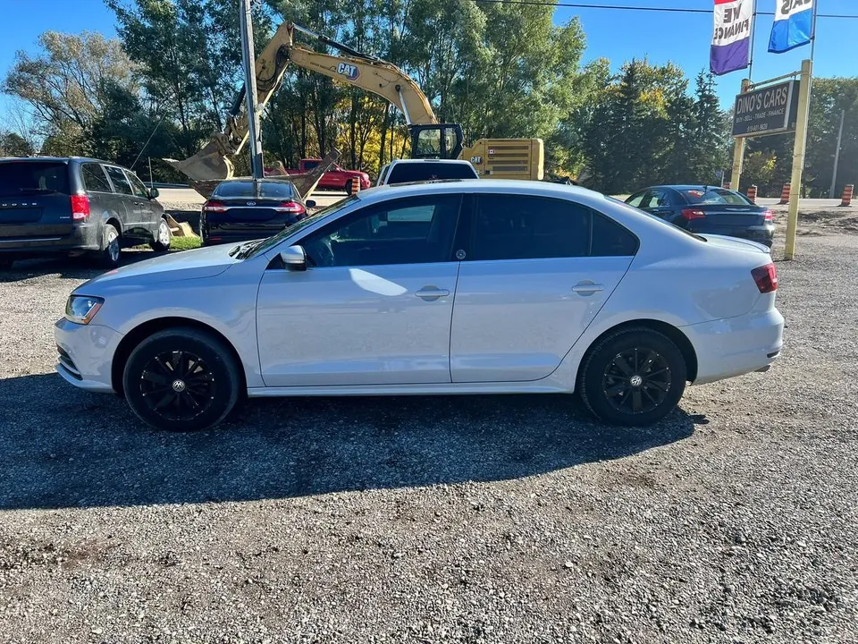 Volkswagen Jetta 2017 photo 2