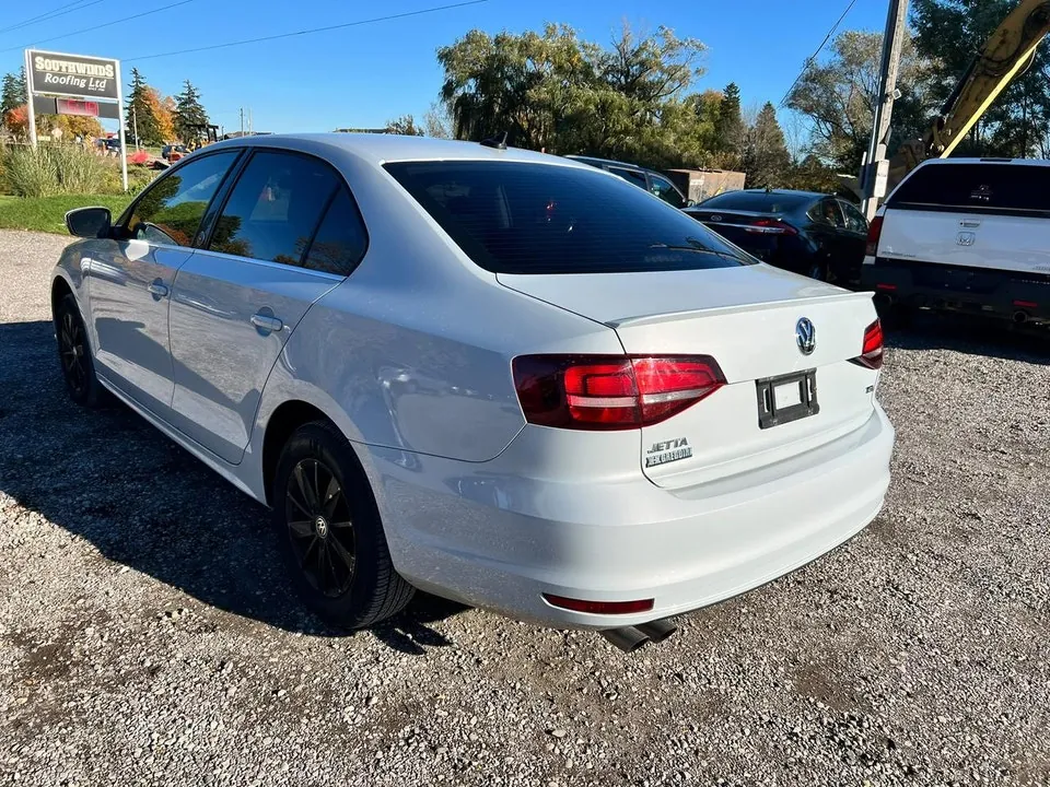Volkswagen Jetta 2017 photo 3