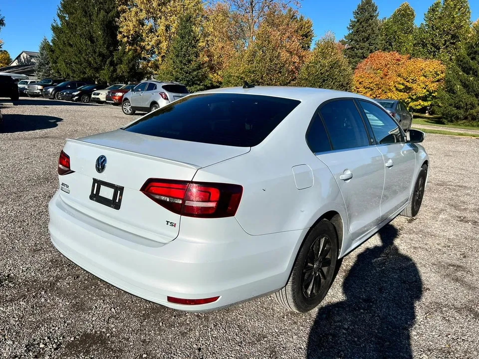 Volkswagen Jetta 2017 photo 5
