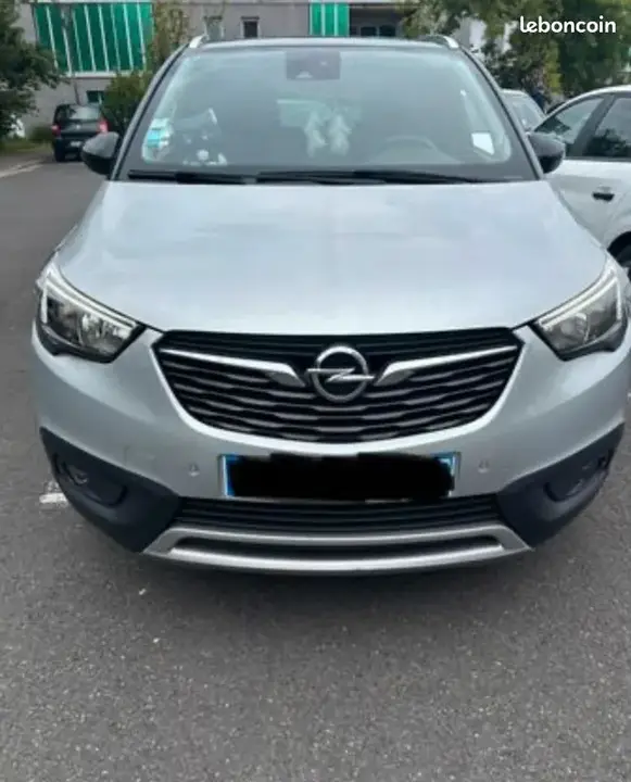 Opel Crossland X