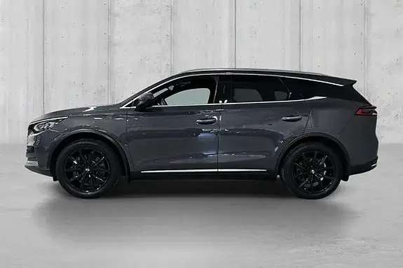 BYD Tang 2022 photo 3