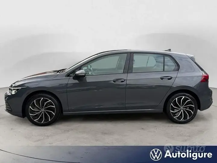 Volkswagen Golf 2021 photo 2