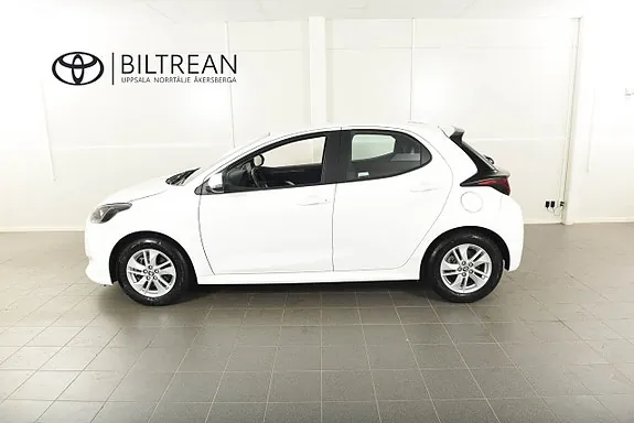 Toyota Yaris 2024 photo 2