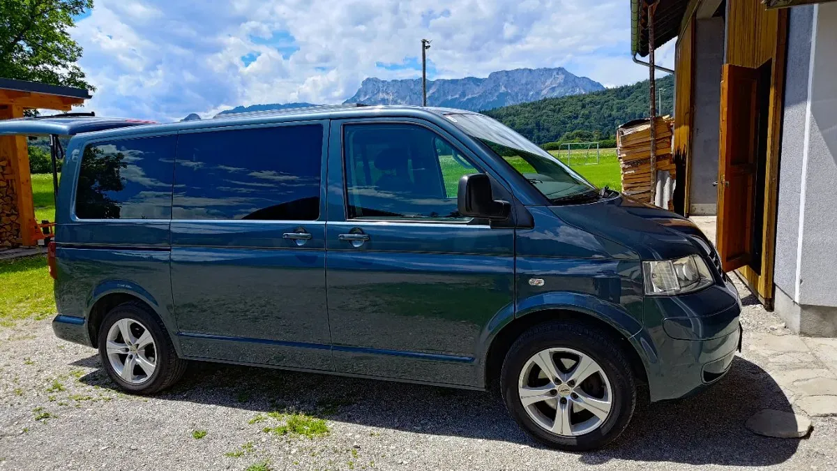 Volkswagen Multivan 2008 photo 3