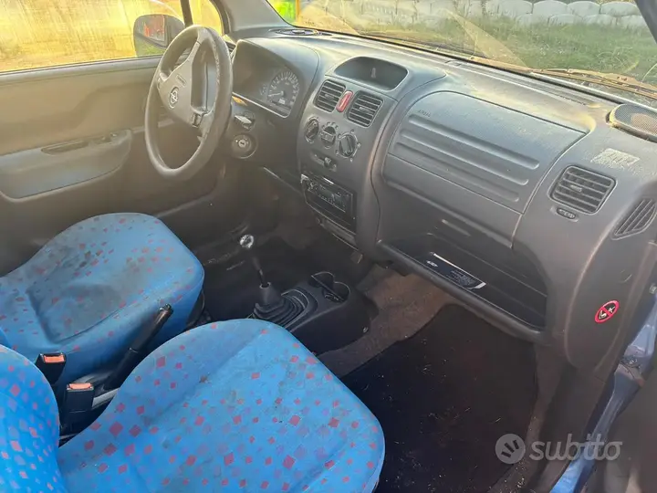 Opel Agila 2002 photo 2