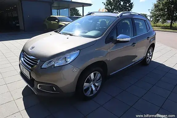 Peugeot 2008 2015 photo 2