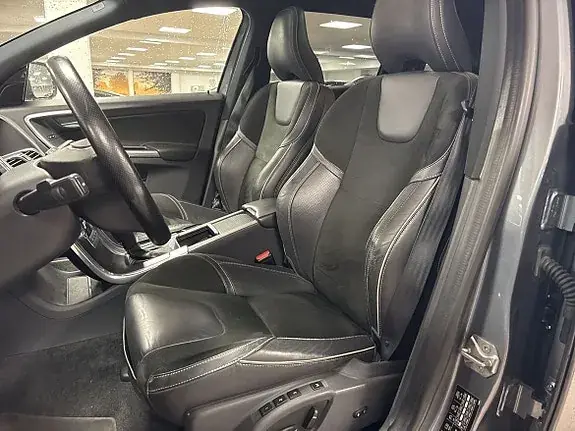 Volvo Xc60 2017 photo 5