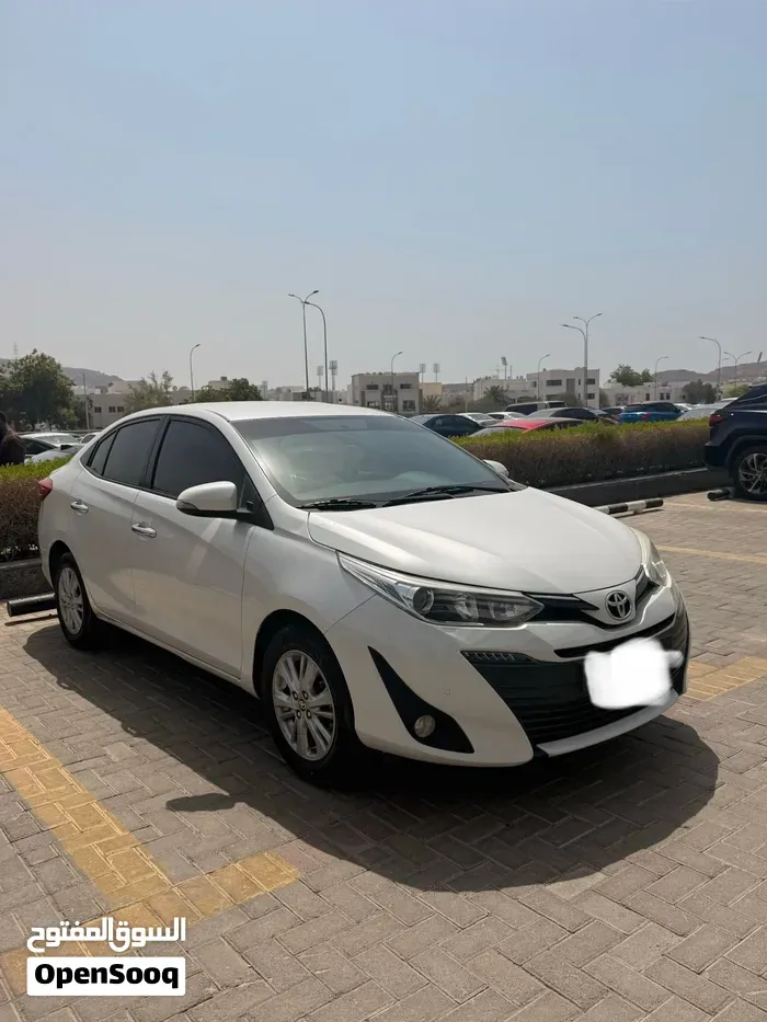 Toyota Yaris 2019 photo 2