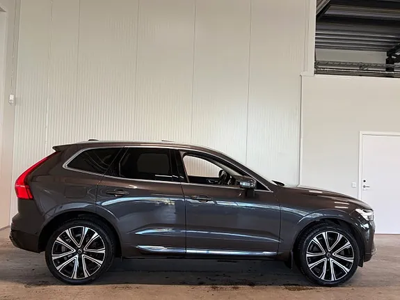 Volvo Xc60 2022 photo 2