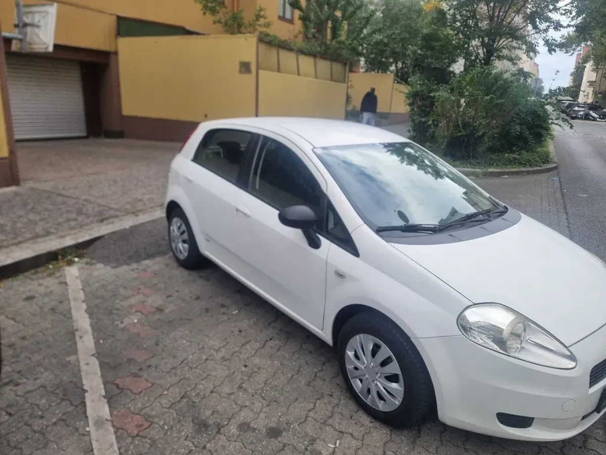 Fiat Punto 2007 photo 2