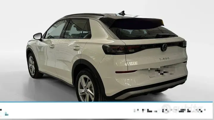 Volkswagen T-Roc 2026 photo 2